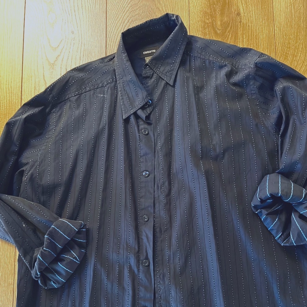 Claiborne Long Sleeve Button Down